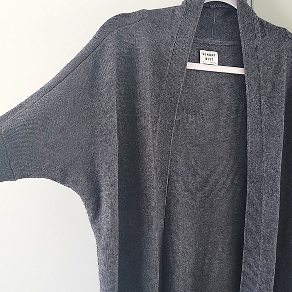 Aritzia Sunday Best Lenox Cardigan - Picture 3 of 8